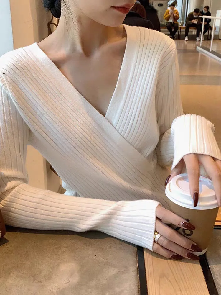 Sexy Matching INS Trendy V-Neck Thin Niche Sweater Women Tops Outerwear