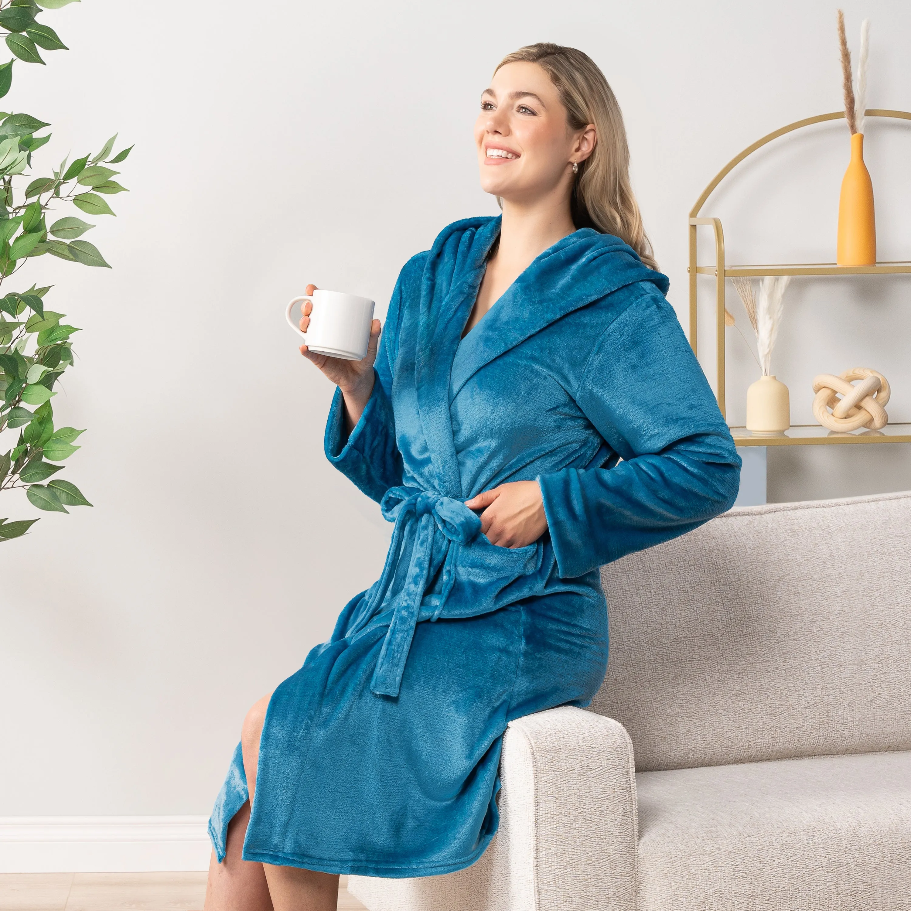 Women's Classic Fleece Robe with Hood
